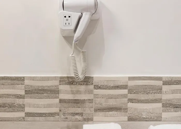 Clodio Welcome - 5 Arredate Con Bagno Interno - Zona Comune - Condizionatori - Gasthof Rom